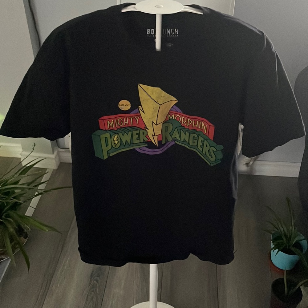 BOX LUNCH size S Might Morphin Power Rangers T-shirt
